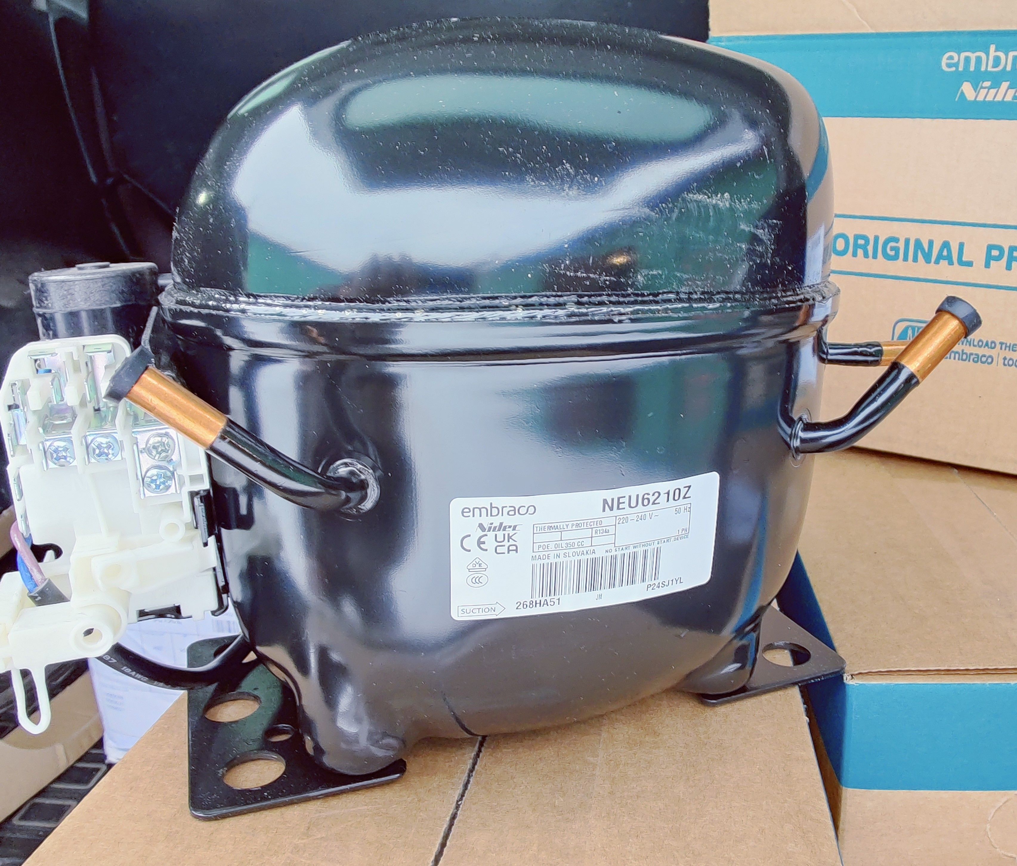 Компрессор NEU6210Z R134a 1239Вт MBP, HBP Embraco Aspera код 268HA51M1AJ Словакия