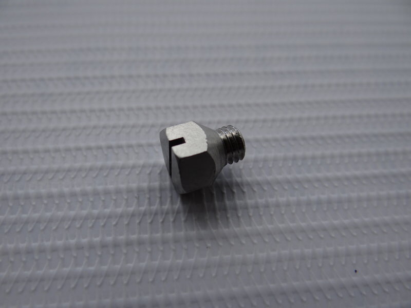 Распылитель МПК-700К.1102.66.02.103, шт