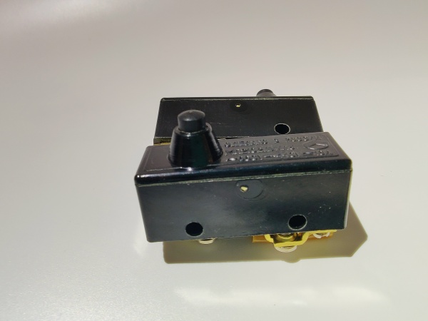 Микропереключатель МП-2102-031 УХЛ3 винт