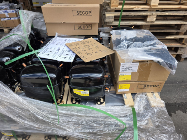 Компрессор SC18CLX.2 Secop R404A 884Вт код 104L2197 LBP