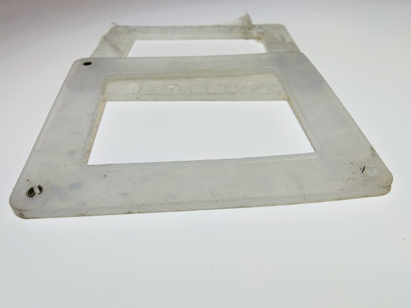 Прокладка лампы освещения 97х82 мм тв. 45 ед. силикон. ШорА св.-серая