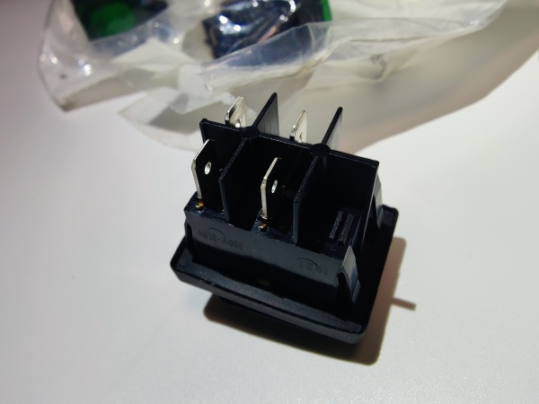 Переключатель 3INB4MASK48N1E21 зелёный