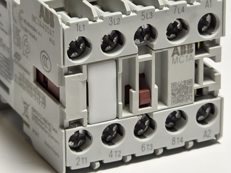 Контактор KVE1115A Unox магнитный пускатель 20a 230v 4p