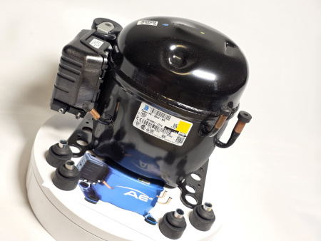 Компрессор Tecumseh AE4460Z-FZ1С (R404A)1709Вт MBP/HBP код AE-8044-BR