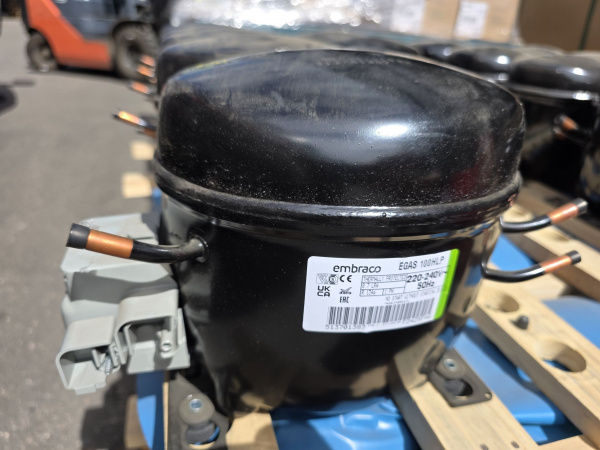 Компрессор Embraco EGAS 100HLP 242Вт R134a, LBP