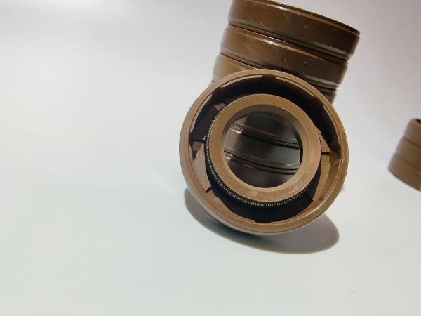 Манжеты армированные 17х32х7 (силикон)