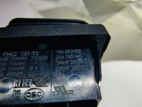 Переключатель 3INB4MASK48N1E21 зелёный