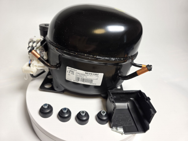 Компрессор NEU4130Z R134a Embraco 346Вт LBP/MBP код 267IA50M1AJ