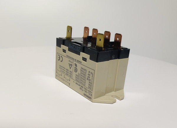 Реле Omron G7L абат код 61078