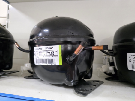 Компрессор EMT 6144Z R134 Embraco 580Вт HBP