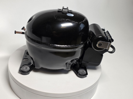 Компрессор EMTS 6170 Z Embraco HBP (Ткип. 7.2C Тконд. 54.4C) - 809Вт R134
